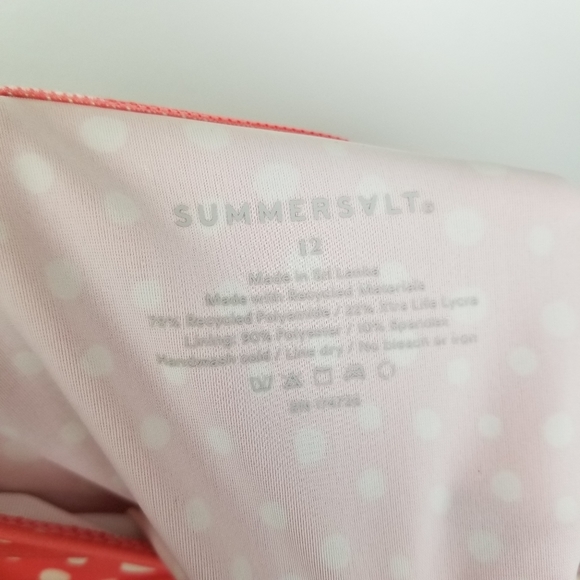 Summersalt | The Ruffle Oasis Coral Dot Swim Set - Picture 12 of 15